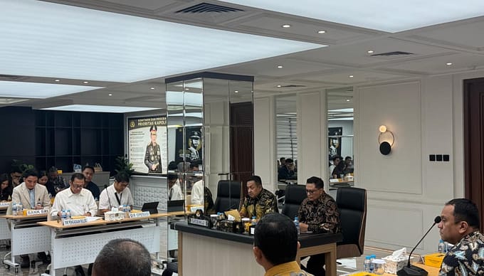 Putus Rantai Tengkulak, Polri Fasilitasi Permodalan KUR dan Penyerapan Bulog bagi Petani Jagung