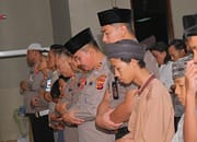 Kebersamaan dalam Ibadah: Kapolres Subang AKBP Ariek Indra Sentanu Pimpin Tarawih dan Tadarus Al-Qur’an