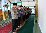 Polres Nias Gelar Sholat Ghoib dan Doa Bersama untuk Personel Polri yang Gugur di Lampung