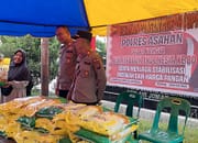 Polsek Sei Kepayang dan Polsek Air Joman Gelar Gerakan Beras Murah dalam Rangka HUT RI ke-80